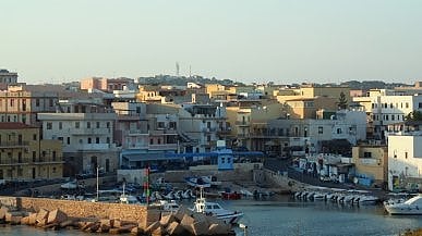 Da Ponza a Lampedusa: <br />la banda ultralarga sbarca nelle isole minori