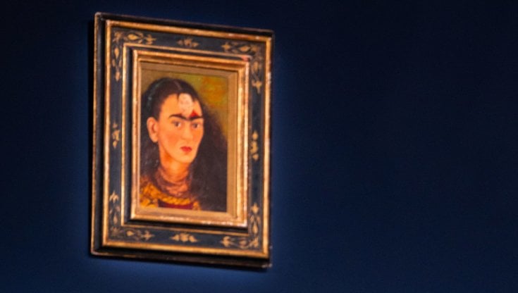 Frida Kahlo: quadro della pittrice battuto per 35 milioni di dollari a ...