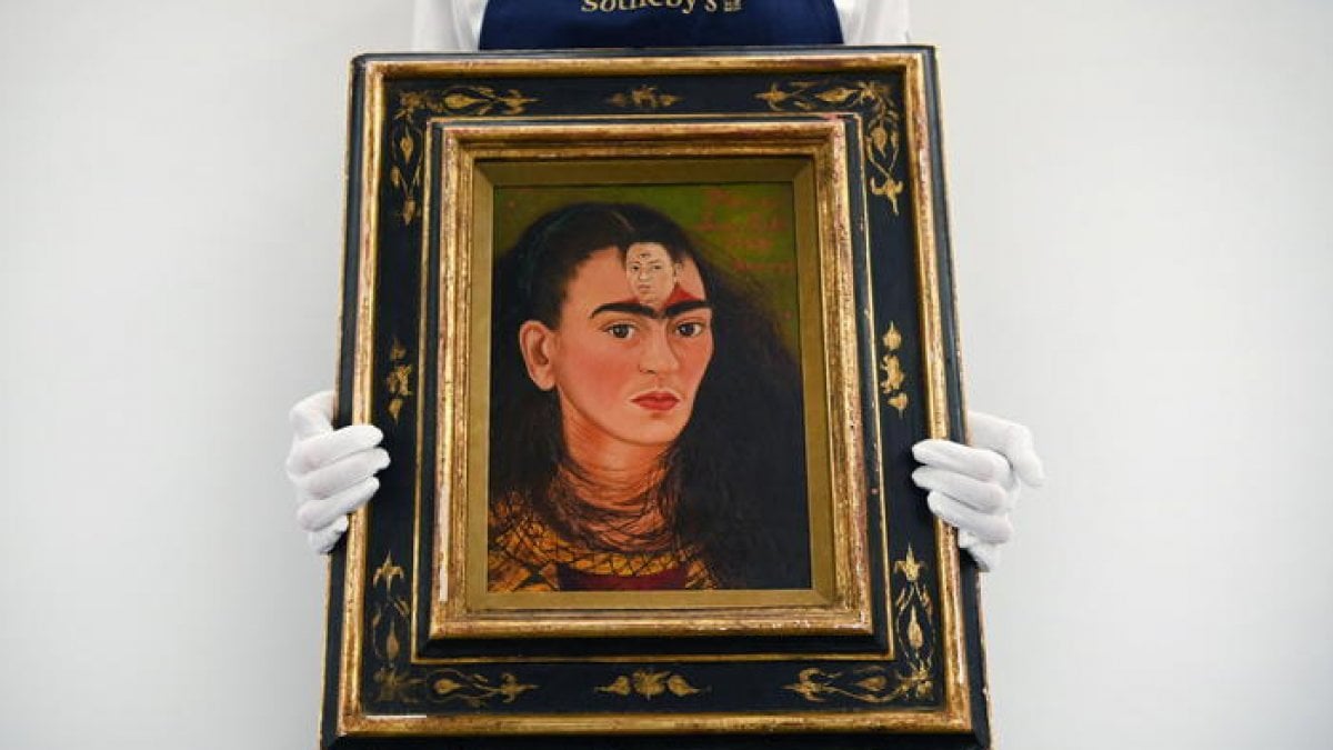 Frida Kahlo: quadro della pittrice battuto per 35 milioni di dollari a ...