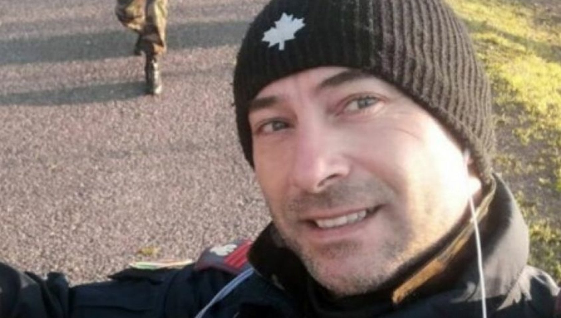 morto poliziotto di 28 anni