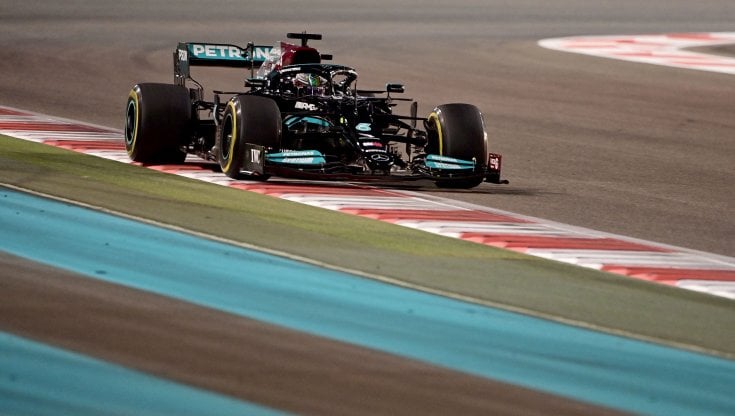 Ben Sulayem ha commentato l'assenza di Hamilton alla premiazione di giovedì sera. Il regolamento lo obbligava a partecipare.