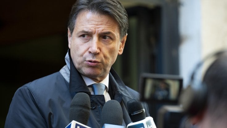 Quirinale, scontro nel M5S: i ribelli voltano le spalle a Conte. E lui: "Noi decisivi solo se compatti"
