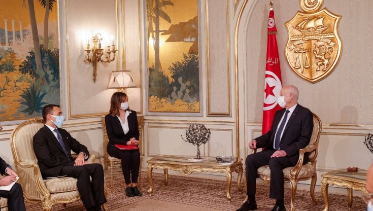 L'incontro del 28 dicembre scorso a Tunisi tra il ministro Di Maio e il presidente della Repubblica tunisina Kais Saied