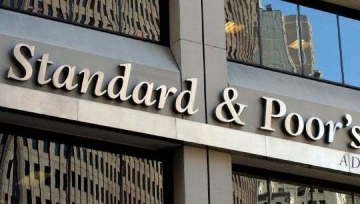 S&P, ottimismo alla conferenza annuale: "L'Italia cresce, pochi rischi politici sullo spread"
