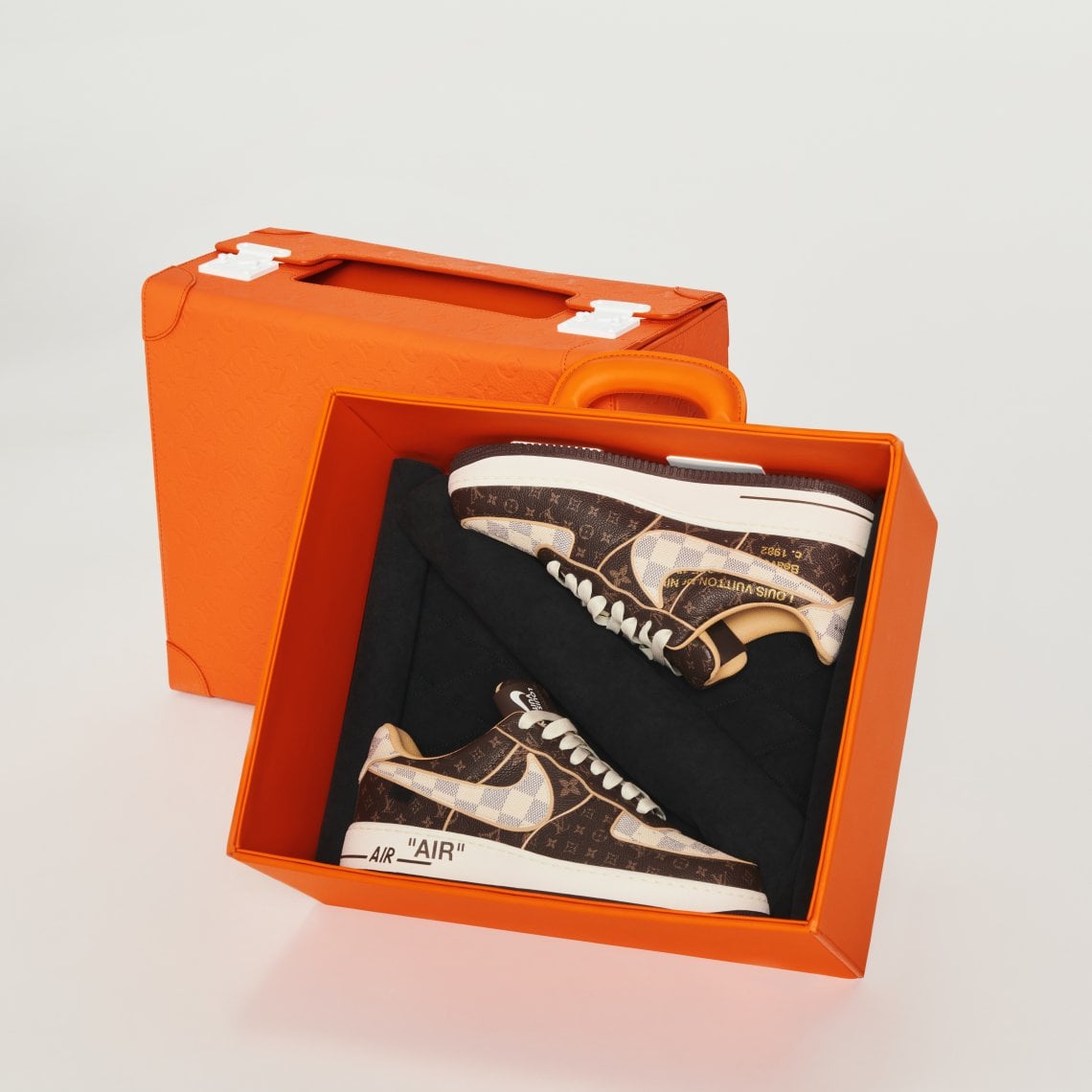 Louis Vuitton, Nike e Sotheby's annunciano l'asta di beneficenza delle  sneaker Louis Vuitton and Nike “Air Force 1” by Virgil Abloh - la Repubblica