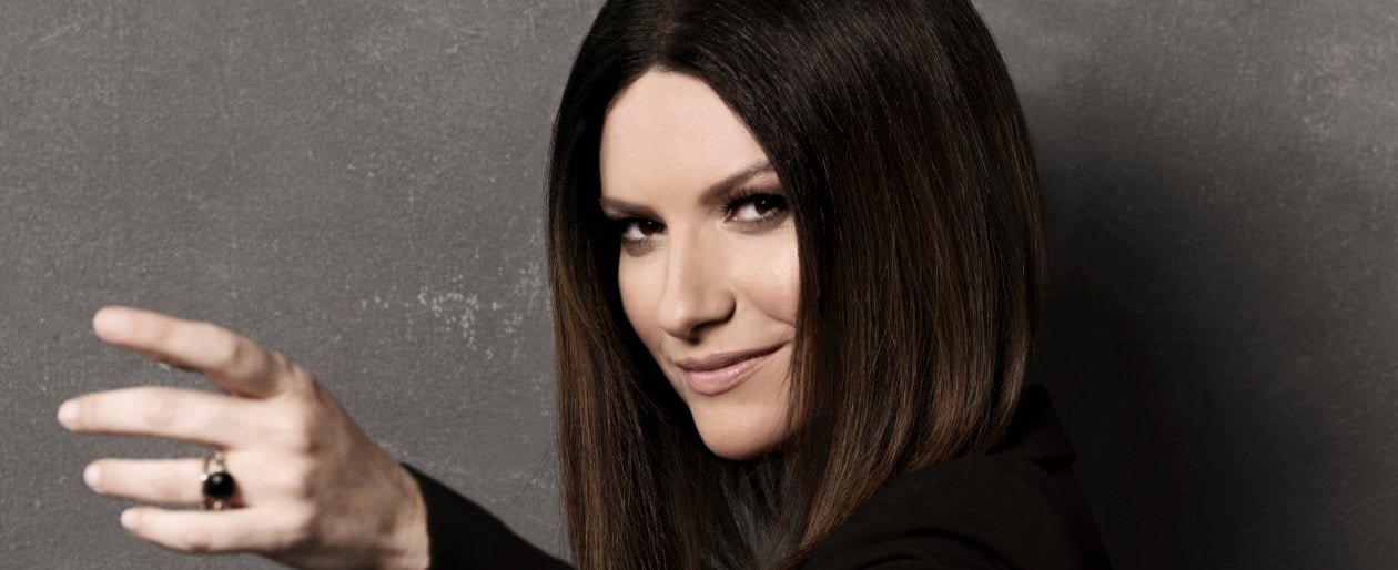 Laura Pausini e la 'Scatola' del cuore: l'inedito è la prima sorpresa del 2022