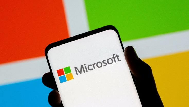 Microsoft sbanda in Borsa, ma poi rassicura investitori e analisti: crescita convincente e sostenibile