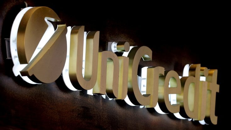 Unicredit-sindacati, accordo sul personale: 1.200 uscite volontarie e 725 ingressi per il ricambio generazionale