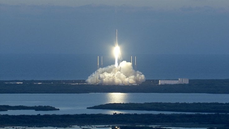 Il lancio di un satellite da Cape Canaveral