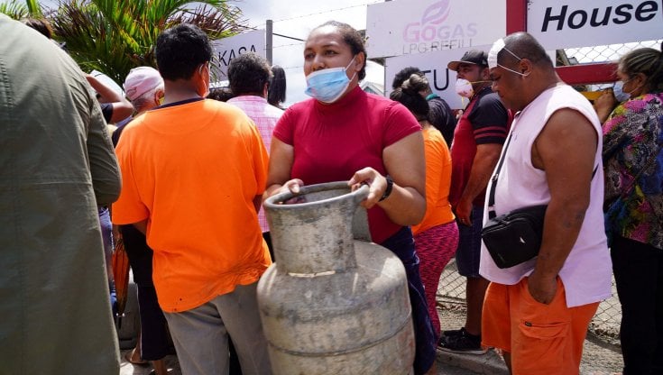 Rifornimenti nella caputale Nuku'alofa