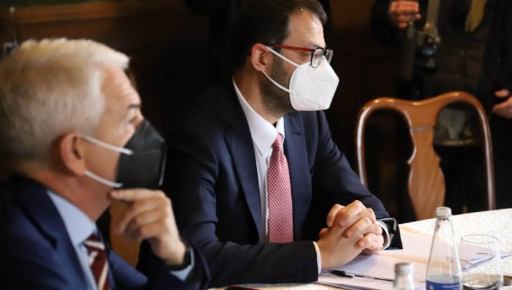 Crediti fiscali, Patuanelli: "In Cdm chiederò un intervento correttivo". Verso decreto Superbonus-bollette la prossima settimana