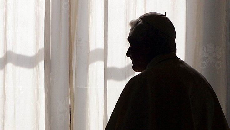 Pedofilia, Benedetto XVI al cospetto di Dio