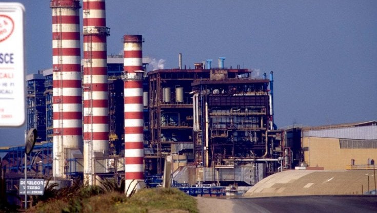 Energia, per la Ue e Standard&Poor's i prezzi resteranno elevati a lungo