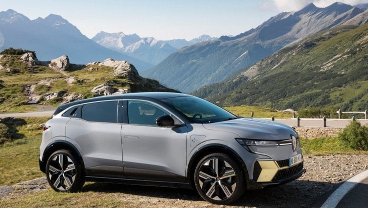 Megane E-Tech spinge Renault nella nuova era
