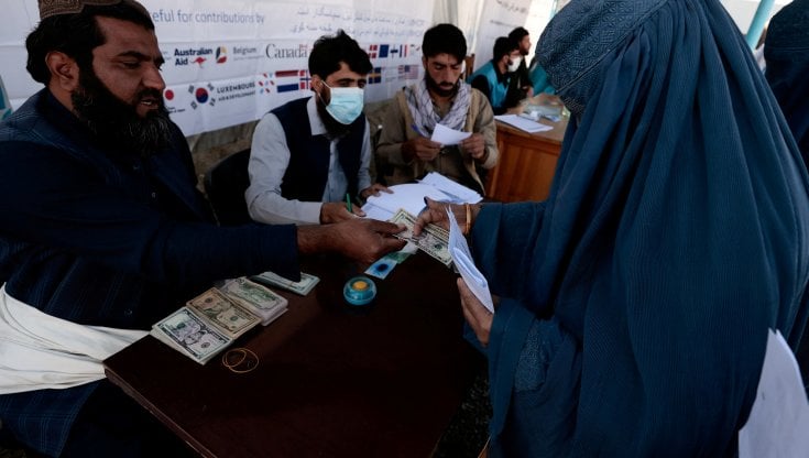 Afghanistan, liberati i due giornalisti stranieri in missione per l'Onu arrestati dai talebani