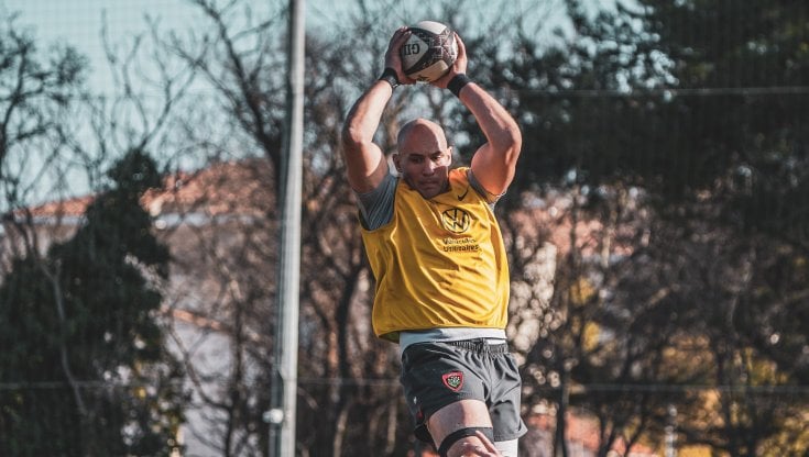 Parisse in allenamento con il Tolone (foto rctoulon.com)