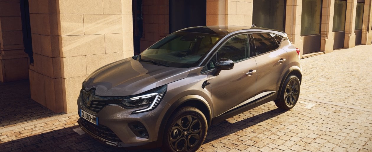 Captur Rive Gauche, la seduzione dark