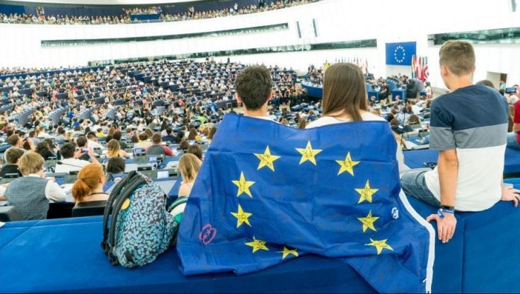Young Europeans' Talks: a Torino i giovani parlano del futuro dell'Ue