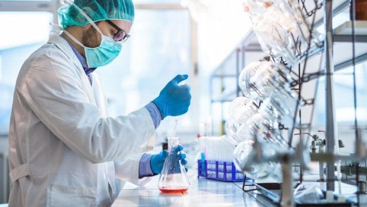 Covid, un vaccino contro tutte le varianti: buoni risultati dai primi test 