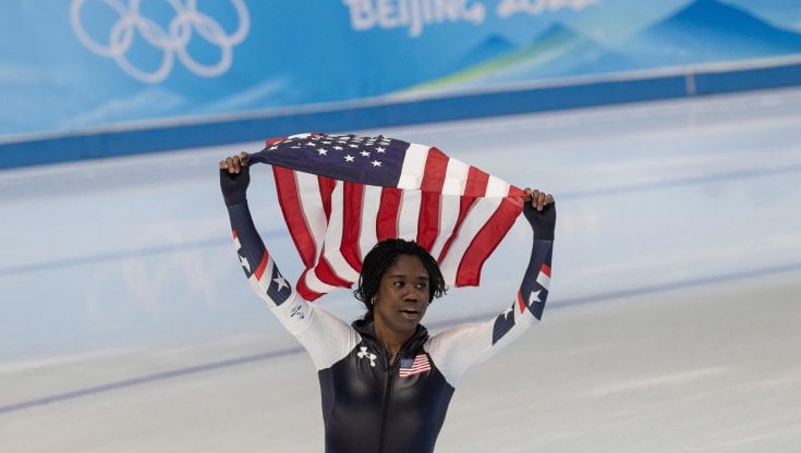 Erin Jackson dopo aver vinto l'oro