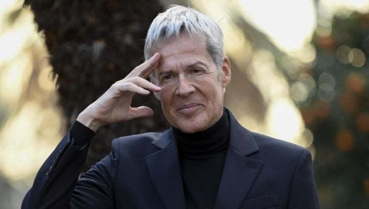 Claudio Baglioni positivo al Covid, concerti posticipati