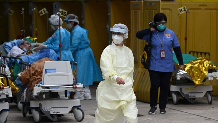 Covid Record Di Casi A Hong Kong L ondata Che Spaventa Anche La Cina 