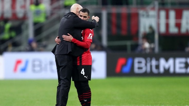 Stefano Pioli con Ismail Bennacer