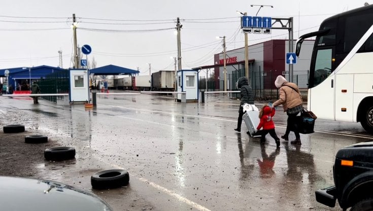 Civili in fuga da Donetsk