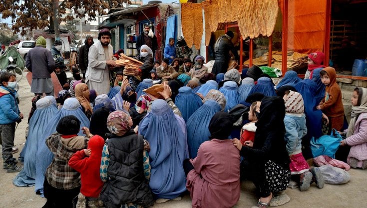 Kabul, distribuzione del pane