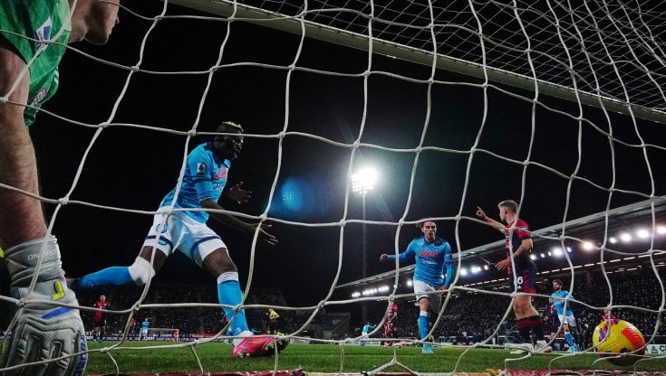Il gol del pareggio di Victor Osimhen