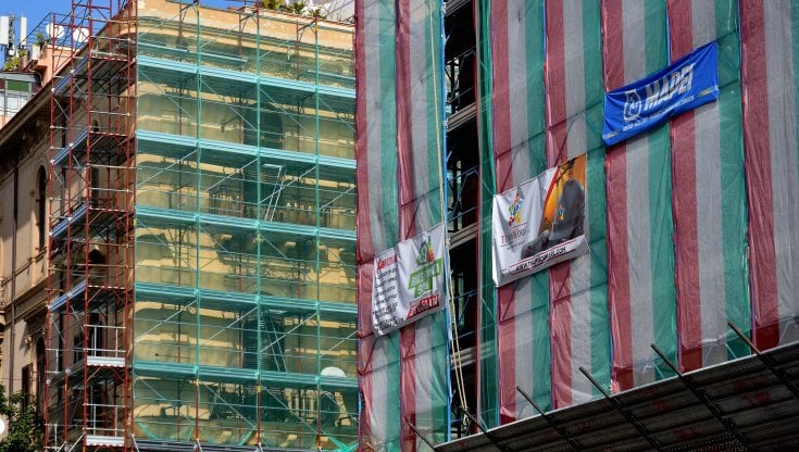 Bonus fiscali, il decreto in Gazzetta Ufficiale. Prima cessione del credito senza vincoli, Ccnl edilizio per i lavori sopra 70mila euro