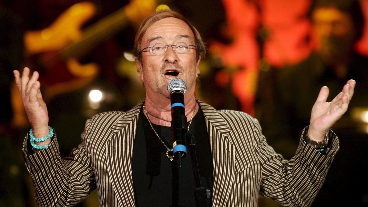 Lucio Dalla, caro amico scrivici ancora non ci basti mai