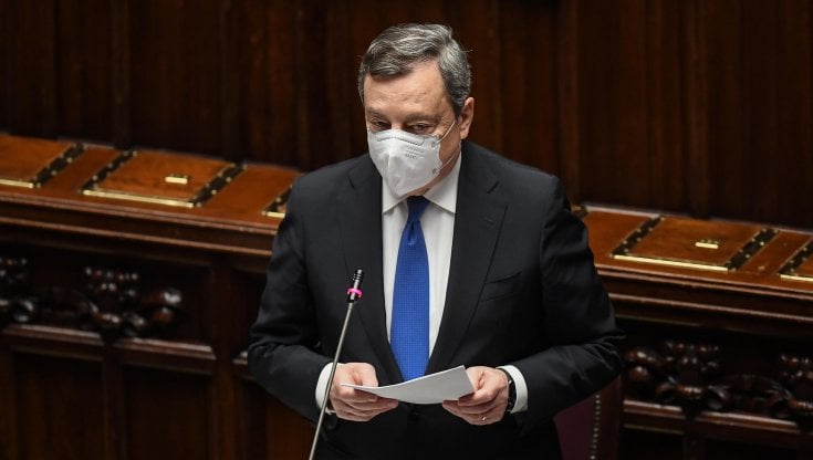 Roma, il premier Mario Draghi in aula alla Camera durante le comunicazioni sulla guerra in Ucraina
