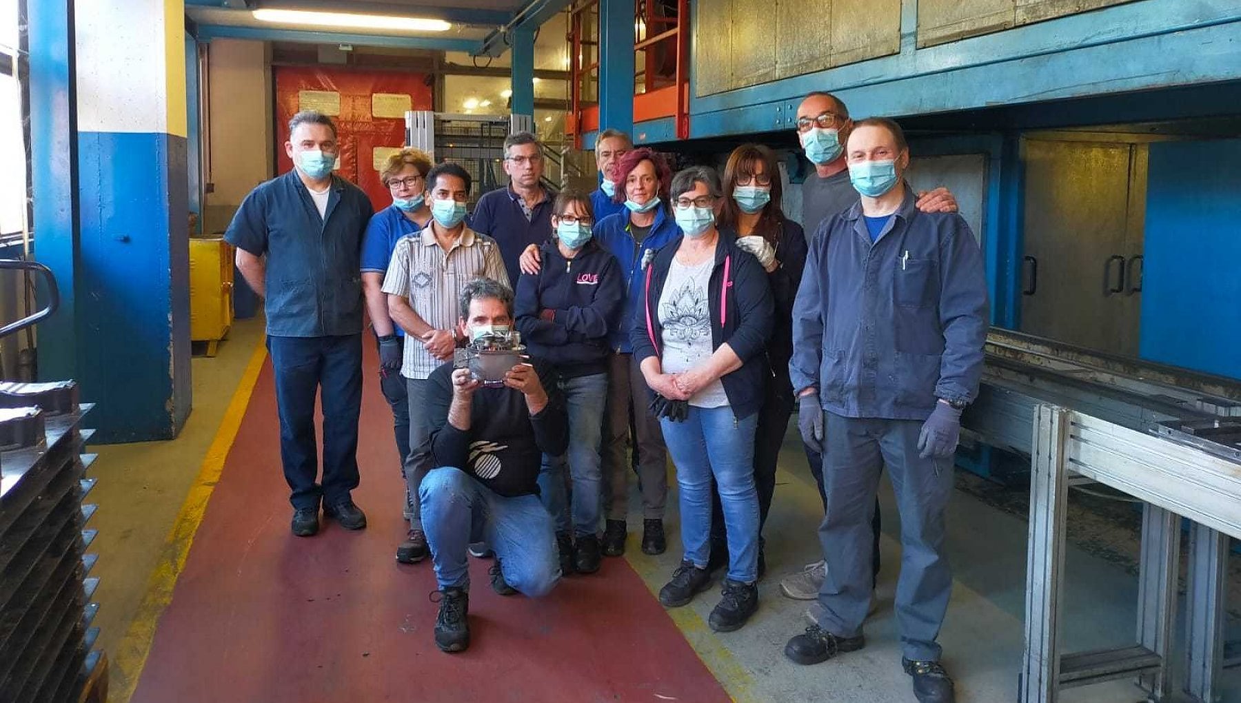 Ultimo compressore Acc: dopo 50 anni la fabbrica del Vajont cambia pelle, ma si salveranno solo 150 operai