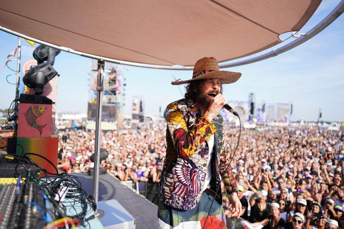 Jovanotti partir&agrave; il 2 luglio con il Jova Beah Party versione 2022