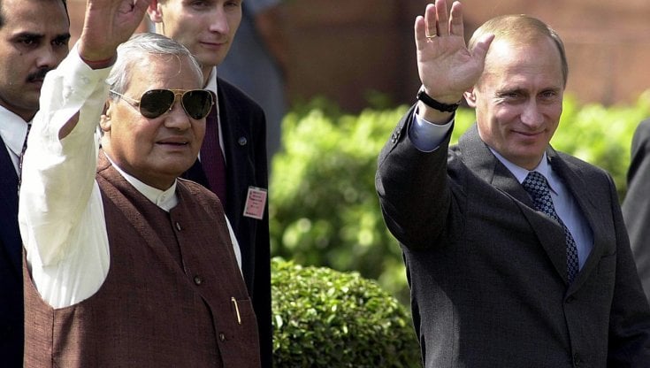 L'equilibrismo di Delhi tra il petrolio russo e le relazioni militari con Washington