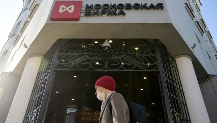 Le Borse di oggi 21 marzo. Pochi spiragli dal negoziato in Ucraina, listini Ue contrastati