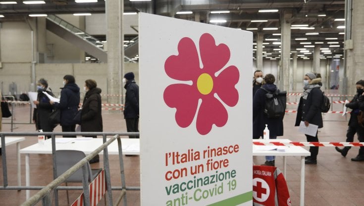 Covid Italia, il bollettino del 21 marzo 2022: 32.573 nuovi casi e 119 morti