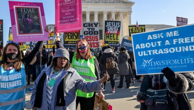 Usa, Oklahoma verso il divieto totale di aborto. Stretta anche in Arizona 