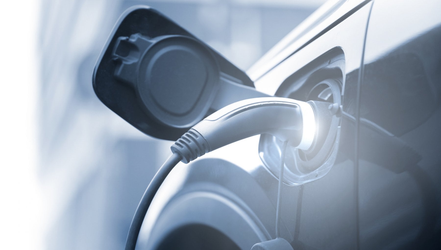 Auto Elettriche In Italia Cresce L appeal Ma Gli Italiani Le 