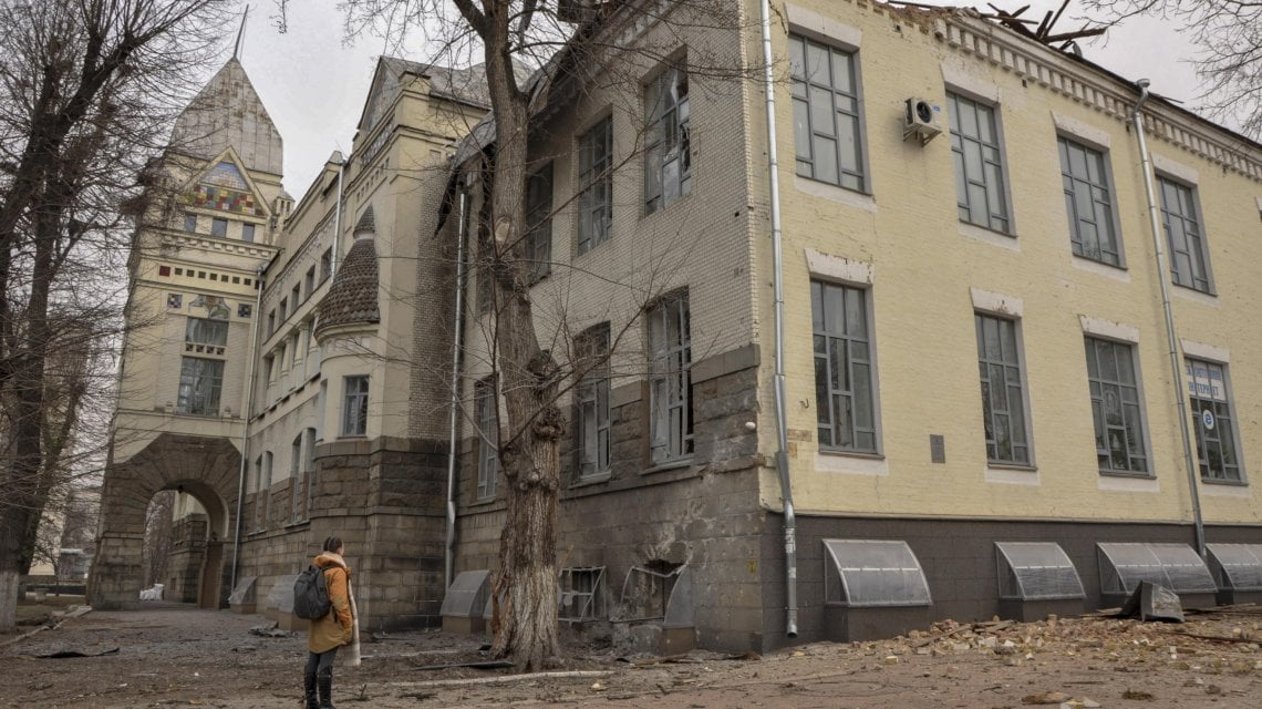 Un edificio storico di Chernihiv danneggiato dai bombardamenti&nbsp;