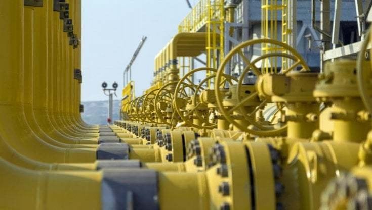 Gas, tetto al prezzo: la Ue ha un mese. Ma Gentiloni avverte: “Non c’è unità”