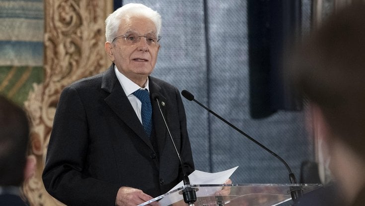 Mattarella: "Ogni guerra è disumana. Le mine anti-uomo sono un crimine contro l'umanità"
