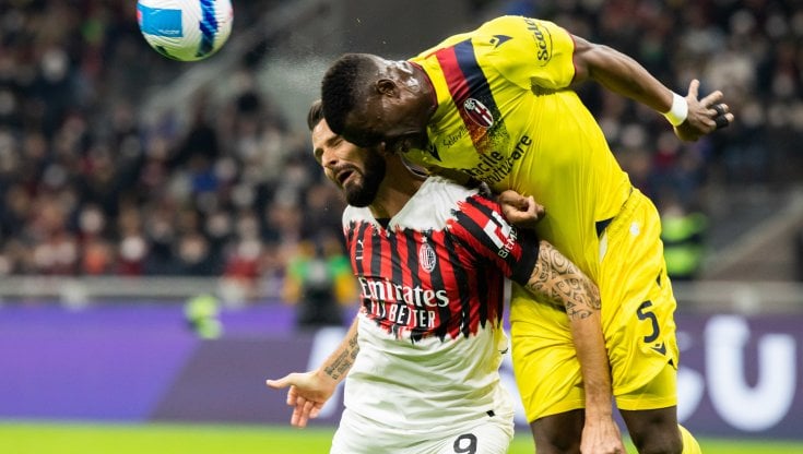 Duello tra Giroud e Soumaroro