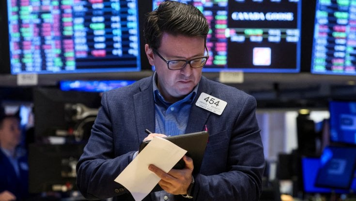 Le Borse di oggi, 7 aprile. Fed sempre più aggressiva, listini Ue in ribasso