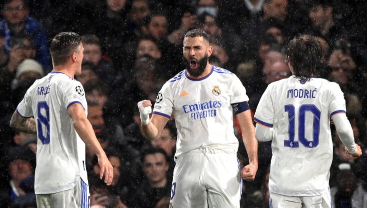 Benzema esulta dopo il gol dell'1-0 al Chelsea