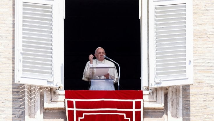 Lunedì dell'Angelo, il messaggio di Papa Francesco al Regina Coeli: "Guerre lascino il posto alla riconciliazione"