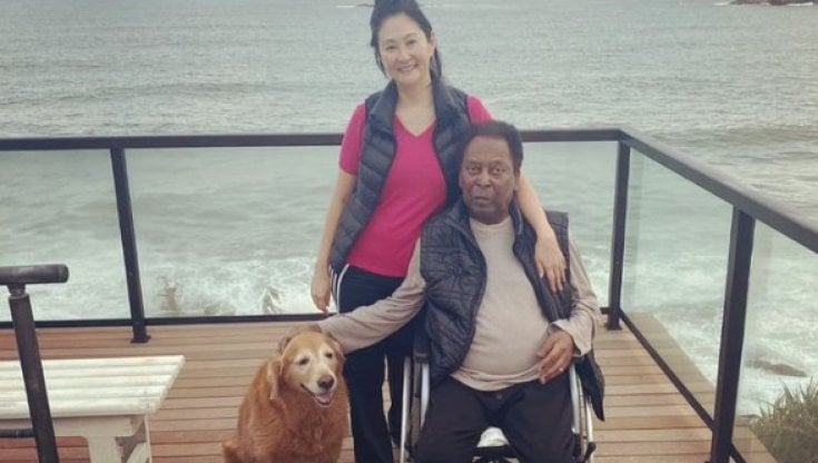 La prima foto di Pel&eacute; dopo il ricovero in ospedale