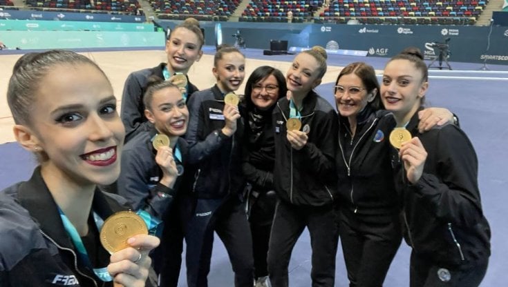 La squadra di ritmica oro a Baku
