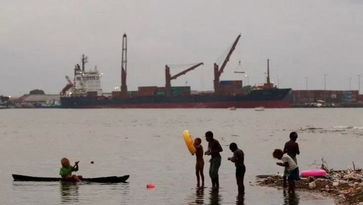 Una spiaggia a Honiara, capitale delle Isole Salomone&nbsp;(reuters)